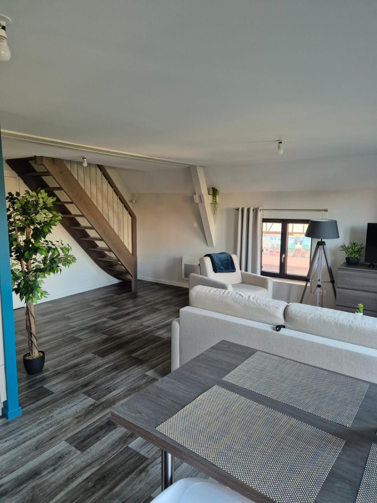 Appartement 2 Pieces Tout Confort, Aux Portes De Colmar Andolsheim Εξωτερικό φωτογραφία